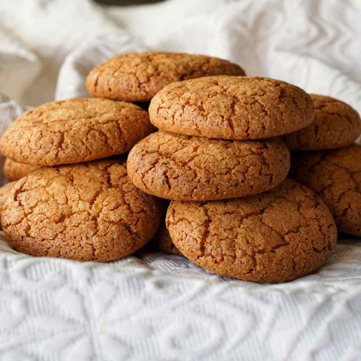 Amaretti Sardi Artigianali – Dolci alle Mandorle Tipici della Sardegna