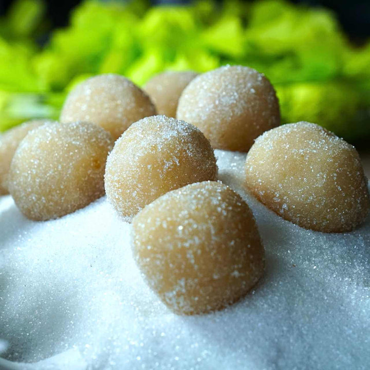 Guelfi Sardi (Gueffus) – Bon Bon Artigianali alle Mandorle con Zucchero e Agrumi