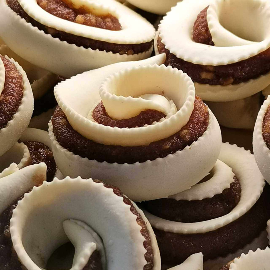 Tiliccas Sarde Artigianali – Dolci Tradizionali alla Sapa con Mandorle e Nocciole